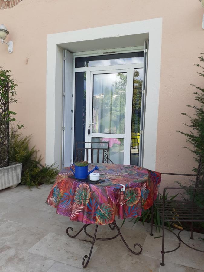 Bed and Breakfast La Casa Color Lamagdelaine Exterior foto